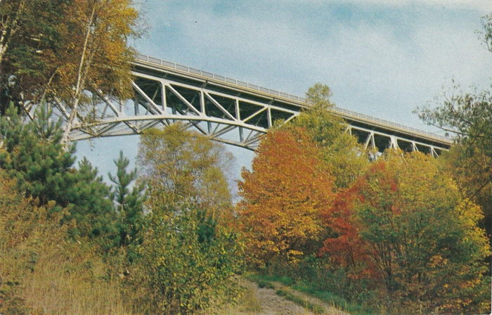 Cut River Bridge - POSTCARD